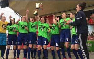 5ba423ce3bb8e_U16FChampionnes2018.jpg
